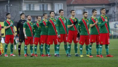 "Лъвчетата" се бориха, но допуснаха минимална загуба срещу Франция