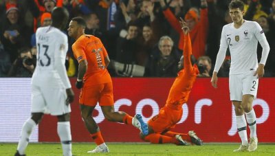 Холандия победи Франция