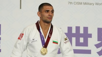 Ивайло Иванов загуби срещата за бронзовия медал в Лисабон