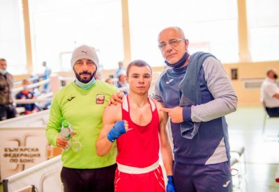Ясен Радев стартира българското участие на Световното по бокс в Полша