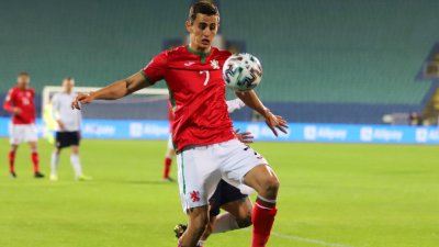България отново в червено за мача със Северна Ирландия