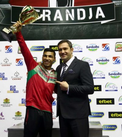 Даниел Асенов донесе злато за България от силния боксов турнир в Белград