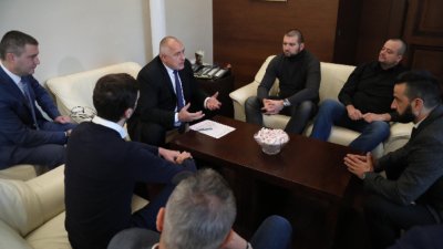 Борисов към феновете на "Левски": Акциите на клуба трябва да са при вас
