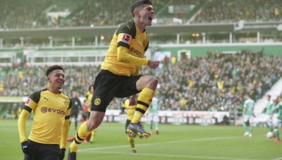 Борусия Дортмунд остана далеч от титлата след равен с Вердер