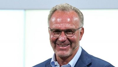 Румениге остава в Байерн до 2021