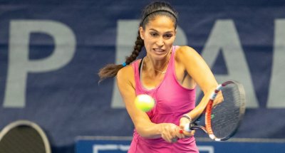 Изабелла Шиникова започна с победа на Откритото първенство на Австралия
