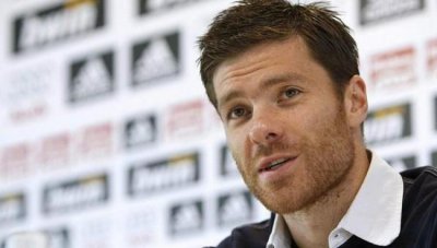 Румениге спряга Шаби Алонсо за треньор на Байерн