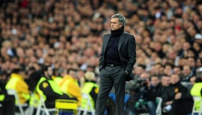 В Германия: Моу учи немски, поема Борусия