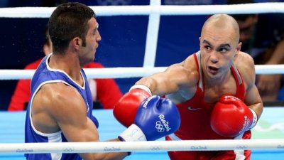 Симеон Чамов с победа в Лондон