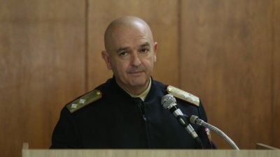 Ген. Мутафчийски: От БФС си правят сметки без кръчмар, пълни щуротии