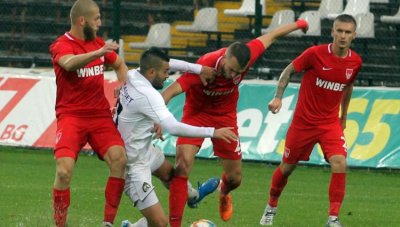 Славия победи Царско село с дузпа