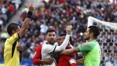 Барса обвързва Меси с безсрочен договор