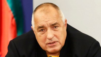 Васил Божков прехвърля акциите на ПФК Левски на премиера