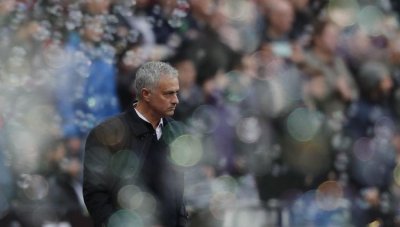 Моу стартира с победа периода си в Тотнъм