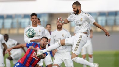Реал с категоричен успех над Ейбар
