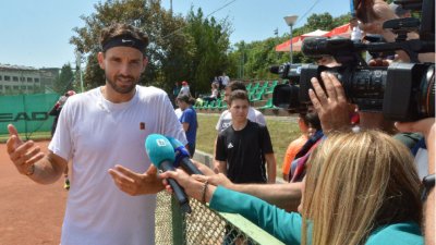 Димитров: Не сме говорили с Джокович за мач в България