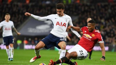 Деле Али с наказание за расизъм (видео)