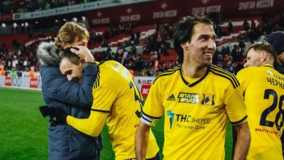 Ивелин Попов се излекува от COVID-19