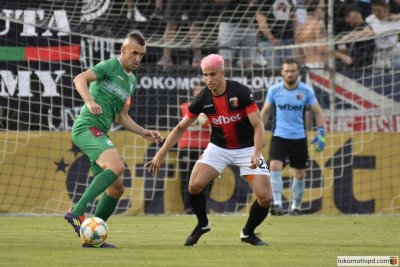 Берое наказа Локомотив в Пловдив с два гола на Камбуров