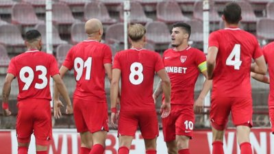 Царско село остава в елита след победа над Септември