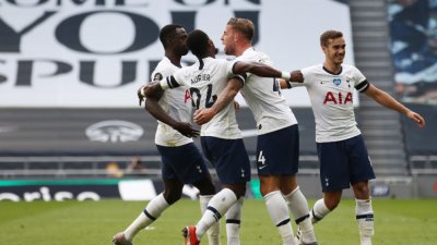 Тотнъм обърна Арсенал