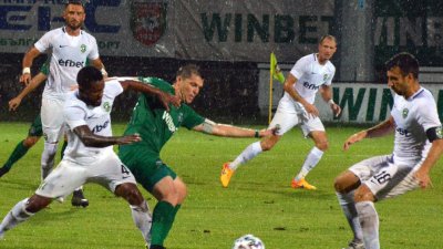 Ботев (Враца) подхлъзна Лудогорец под пороя на ст. "Христо Ботев"