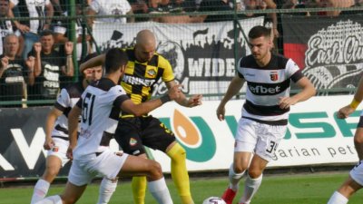 Ботев удари Локо в дербито под Тепетата