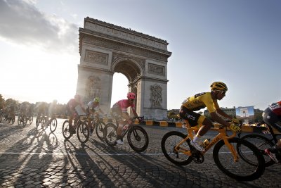 Датският старт на "Тур дьо Франс" се отлага за 2022