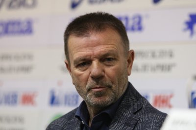 Стойчо Младенов започна с успех подновеното първенство на Казахстан