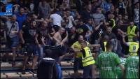 Мачът между Левски Лукойл и Балкан беше прекратен заради размирици в зала "Универсиада" (видео)