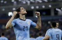 Уругвай прати Роналдо и Португалия у дома