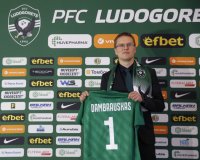 Наставникът на Лудогорец бе избран за "Треньор на годината" в Литва