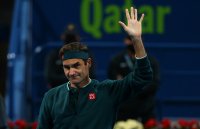 Федерер с триумфално завръщане на корта