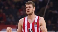 Александър Везенков: Щастлив съм, че ще продължа да нося екипа на Олимпиакос